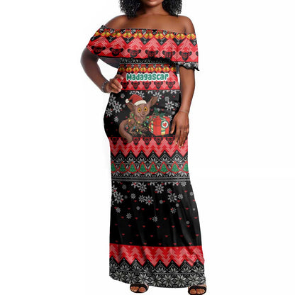 Madagascar Christmas Off Shoulder Maxi Dress Aye Aye Lemur Santa Hat Holiday Lights - African Pride