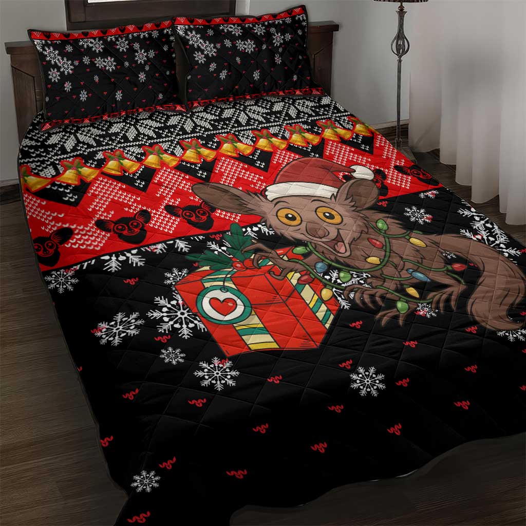 Madagascar Christmas Quilt Bed Set Aye Aye Lemur Santa Hat Holiday Lights - African Pride