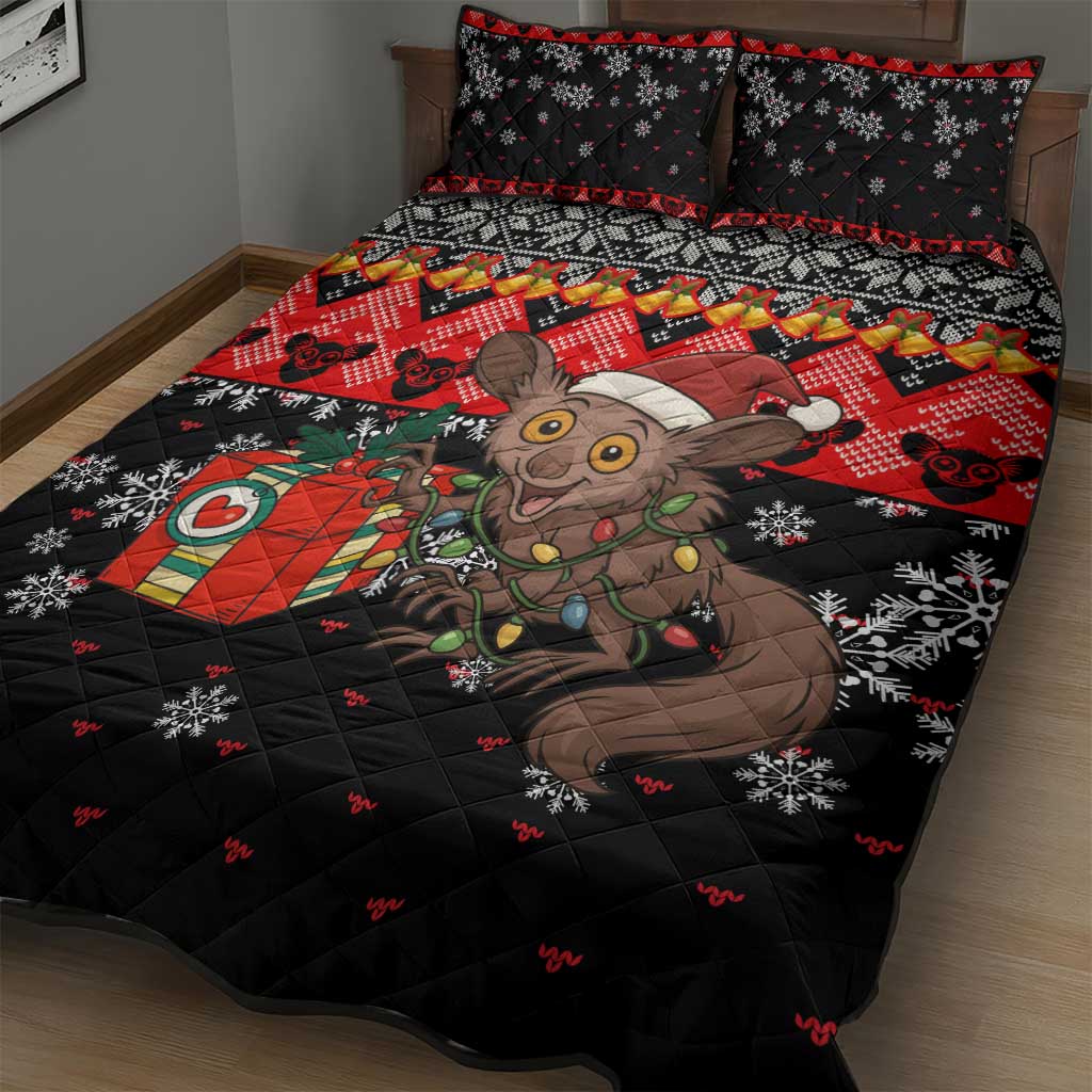 Madagascar Christmas Quilt Bed Set Aye Aye Lemur Santa Hat Holiday Lights - African Pride