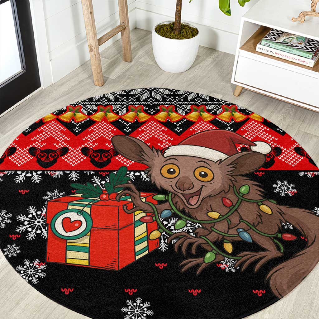 Madagascar Christmas Round Carpet Aye Aye Lemur Santa Hat Holiday Lights - African Pride