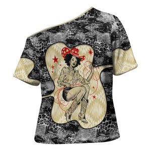 Black Cowgirl Lasso Horseshoe Cross Shoulder Shirt Vintage Retro Leopard Animal