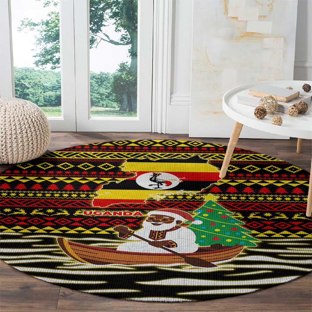 Uganda Christmas Round Carpet Santa in Canoe Christmas Tree Uganda Map Flag - African Pride