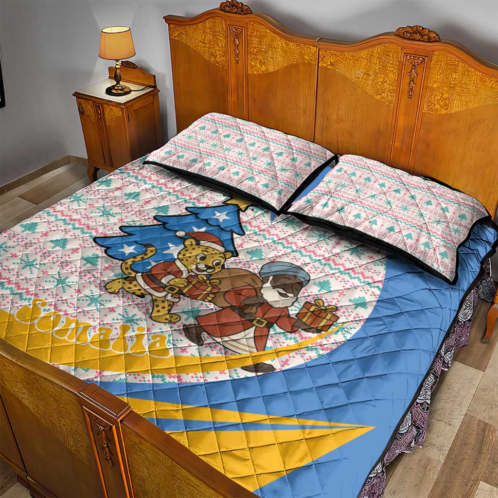 Somalia Christmas Quilt Bed Set Santa Cheetah Christmas Tree Village Scene and Festive Snowflake - African Pride