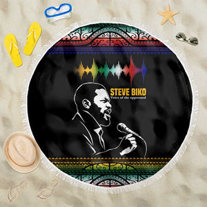 Steve Biko Beach Blanket with Microphone Portrait, Black Consciousness Quote and Vibrant Ethnic Wave - African Pride