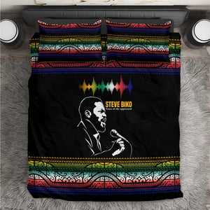 Steve Biko Bedding Set with Microphone Portrait, Black Consciousness Quote and Vibrant Ethnic Wave - African Pride