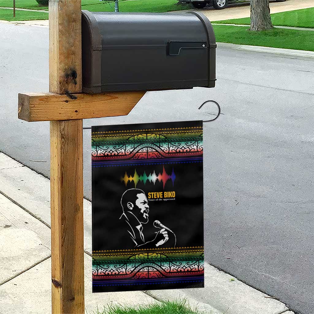 Steve Biko Garden Flag with Microphone Portrait, Black Consciousness Quote and Vibrant Ethnic Wave - African Pride