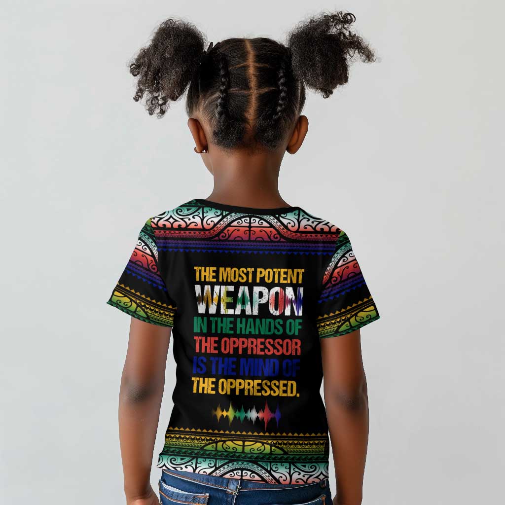 Steve Biko Kid T shirt with Microphone Portrait, Black Consciousness Quote and Vibrant Ethnic Wave - African Pride