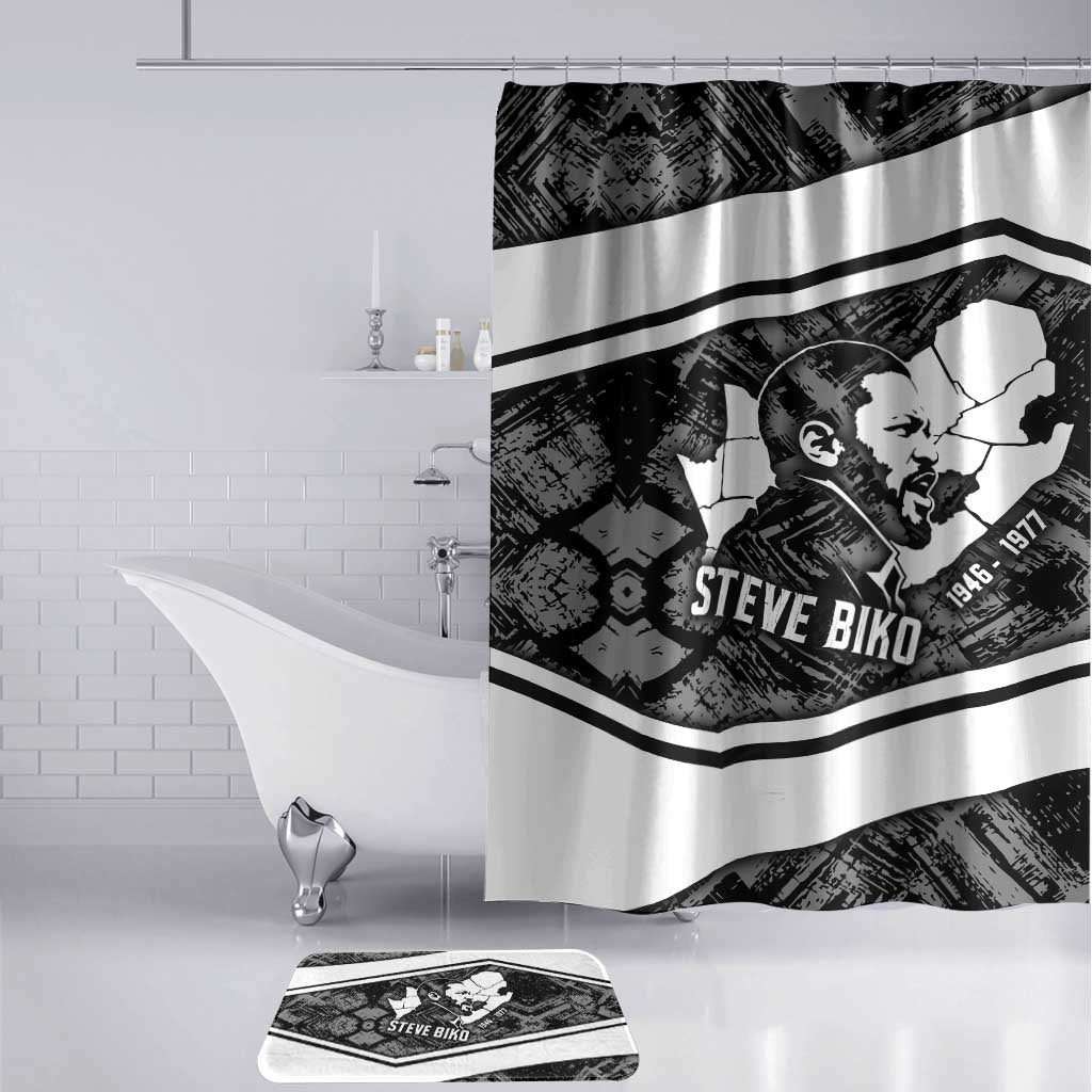 Steve Biko Bathroom Set with Monochrome Portrait, Ideas Do Not Die Quote - African Pride