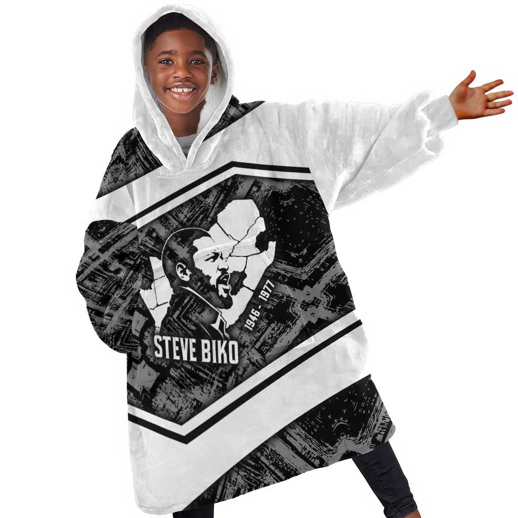 Steve Biko Kid Wearable Blanket Hoodie with Monochrome Portrait, Ideas Do Not Die Quote - African Pride
