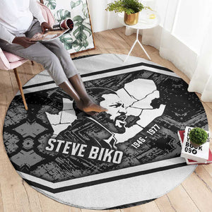 Steve Biko Round Carpet with Monochrome Portrait, Ideas Do Not Die Quote - African Pride