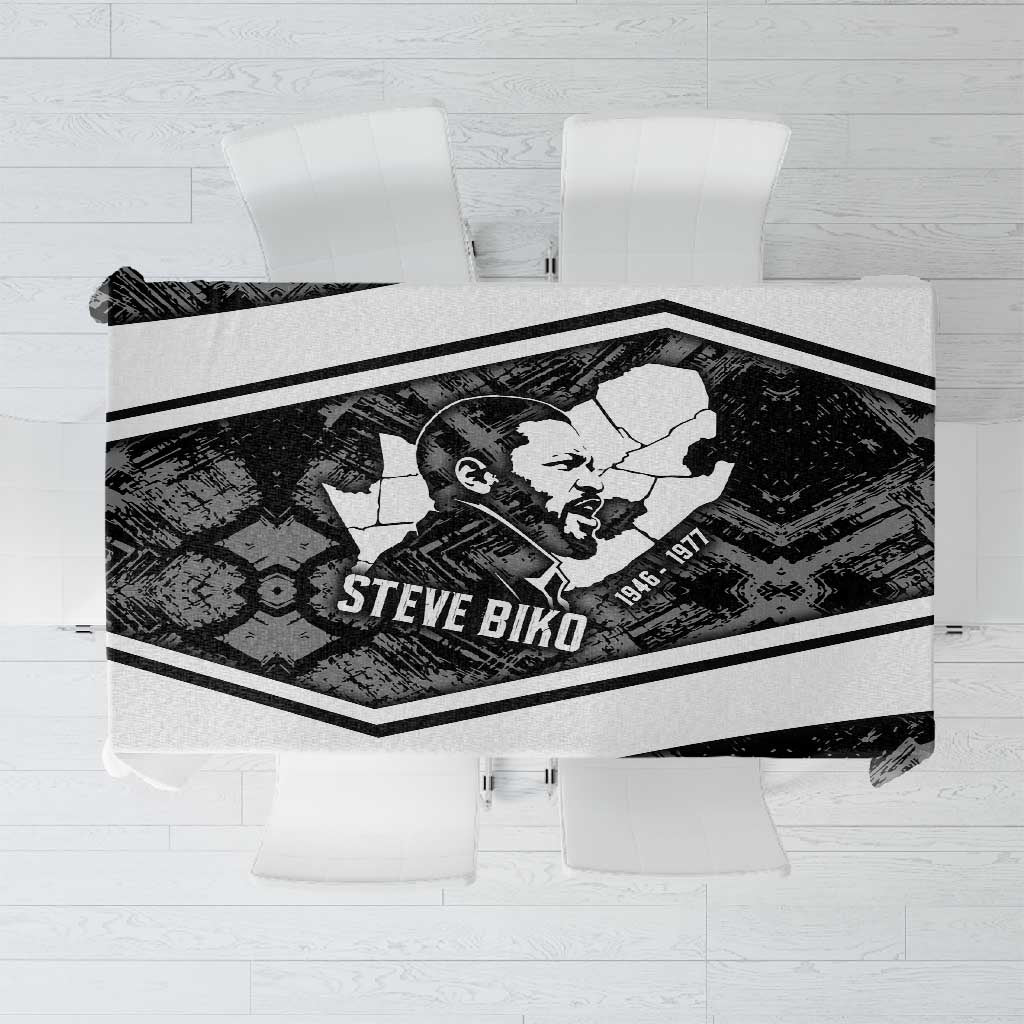 Steve Biko Tablecloth with Monochrome Portrait, Ideas Do Not Die Quote - African Pride