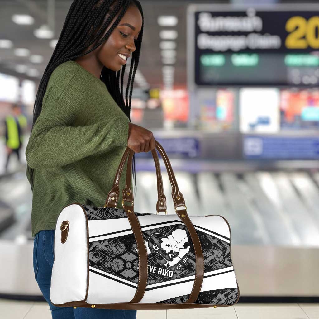 Steve Biko Travel Bag with Monochrome Portrait, Ideas Do Not Die Quote - African Pride