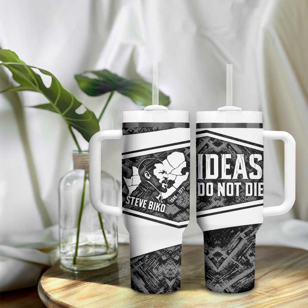 Steve Biko Tumbler With Handle with Monochrome Portrait, Ideas Do Not Die Quote - African Pride