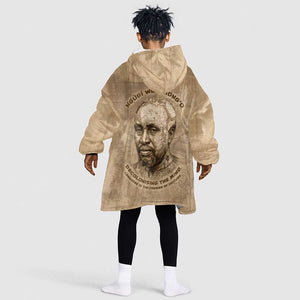 Ngugi wa Thiong O Kid Wearable Blanket Hoodie Vintage Map Ancient African Library - Decolonising the Mind - African Pride