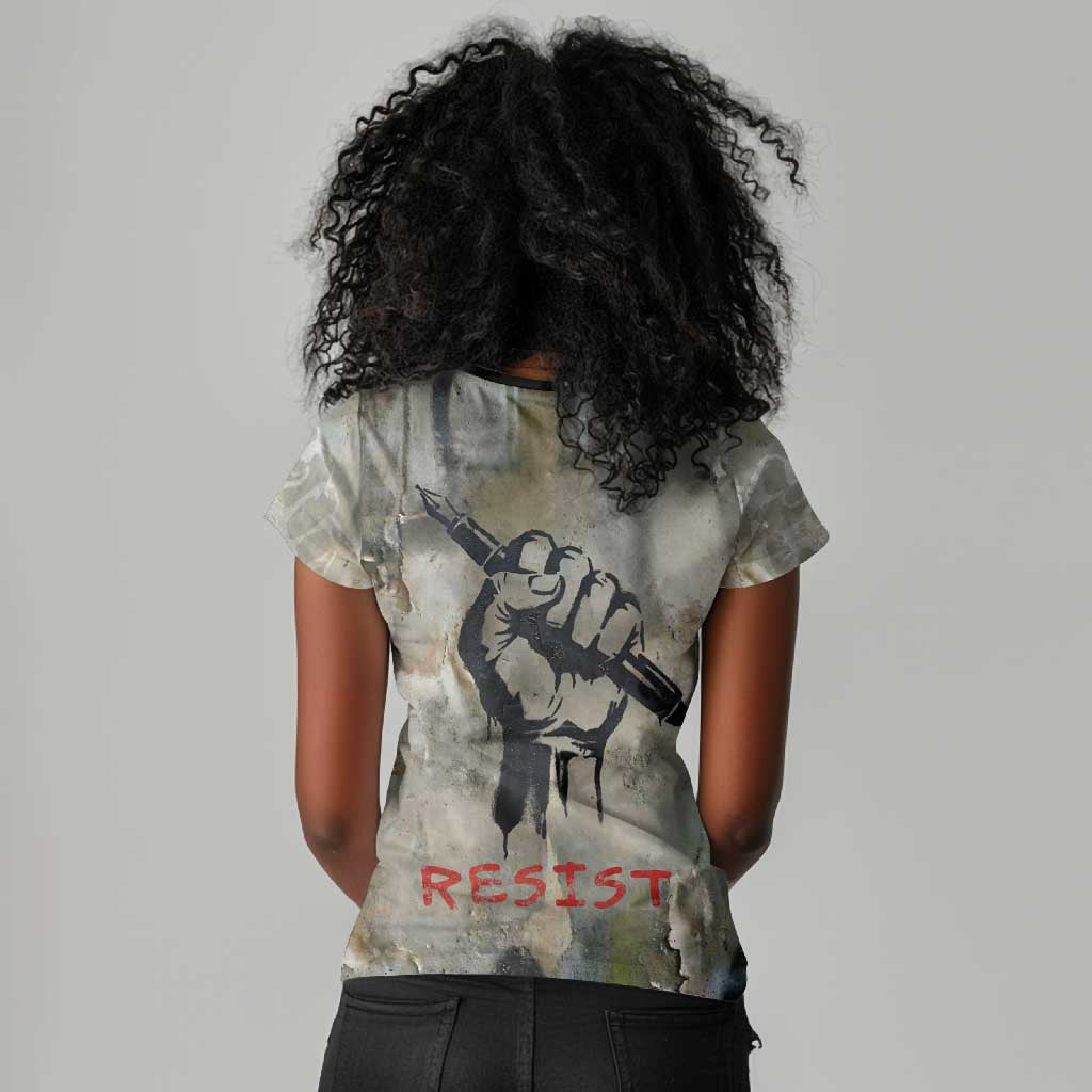 Ngugi wa Thiong O Women V-Neck T-Shirt Graffiti Resist Statement Ink Pen Revolution Fist Literary Activism - African Pride