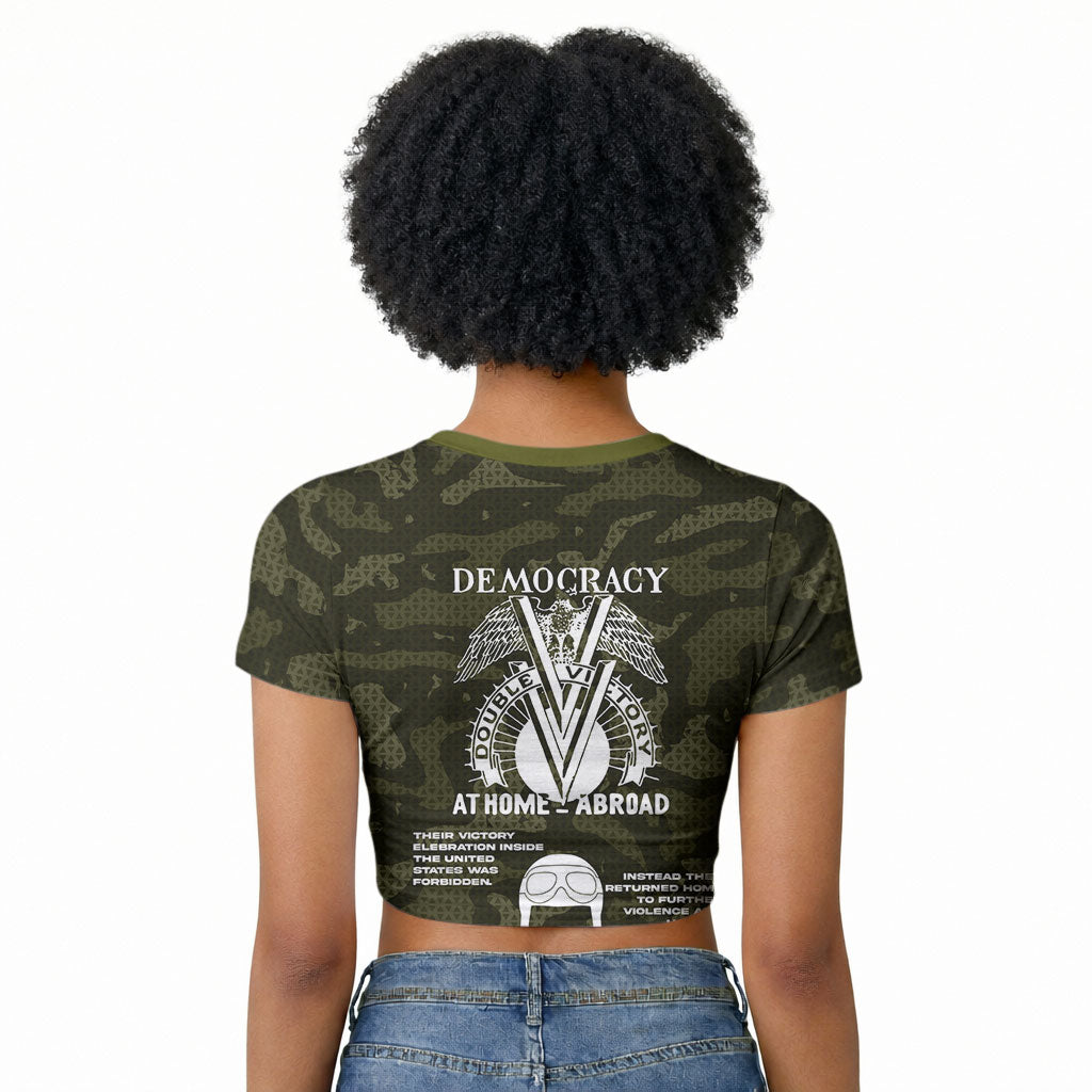 Double V Campaign American History 1942 Raglan Cropped T shirt Military Camouflage Tuskegee Airmen World War II