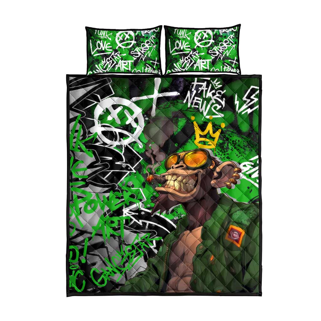 Graffiti Street Art Quilt Bed Set Smoking Ape Character and Neon Crown Symbols - African Pride