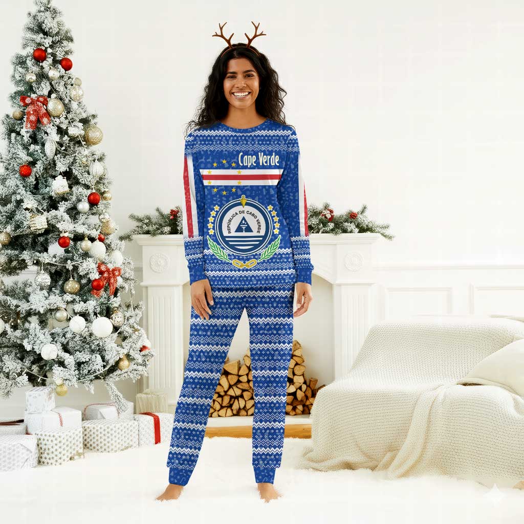 Cape Verde Christmas Pajama Set Blue Festive Pattern Sailing Santa and National Emblem Motif - African Pride