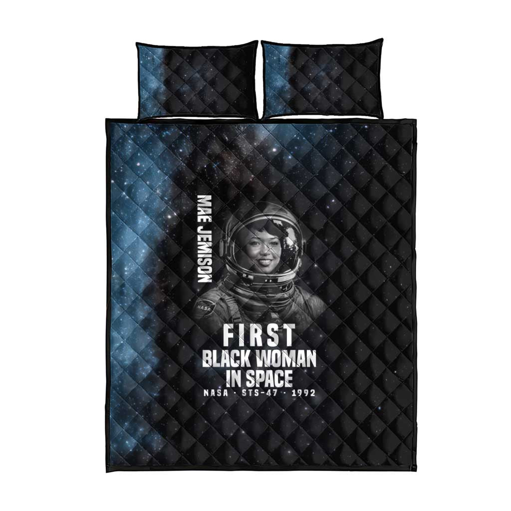 Mae Jemison Quilt Bed Set with NASA Spacesuit Portrait, First Black Woman - African Pride