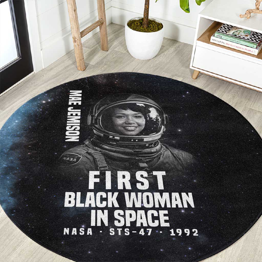 Mae Jemison Round Carpet with NASA Spacesuit Portrait, First Black Woman - African Pride