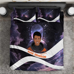 Mae Jemison Bedding Set Cartoon Astronaut Portrait, The Sky Is Not the Limit Quote and Galaxy Dreamer - African Pride
