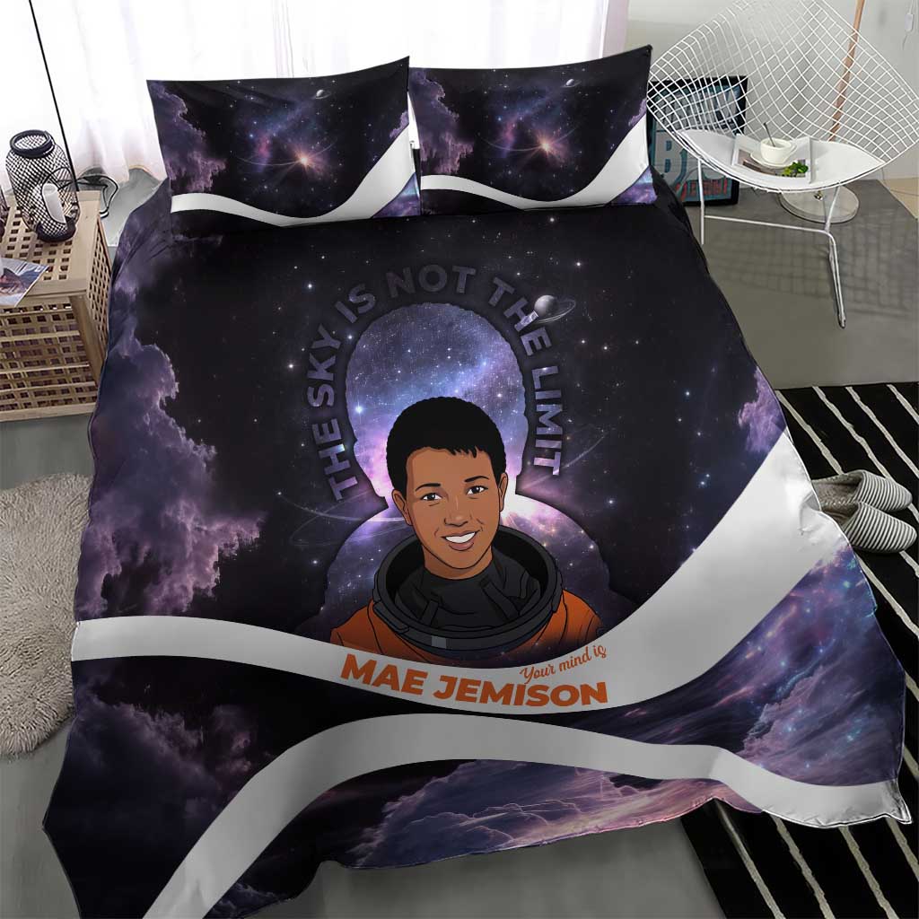 Mae Jemison Bedding Set Cartoon Astronaut Portrait, The Sky Is Not the Limit Quote and Galaxy Dreamer - African Pride