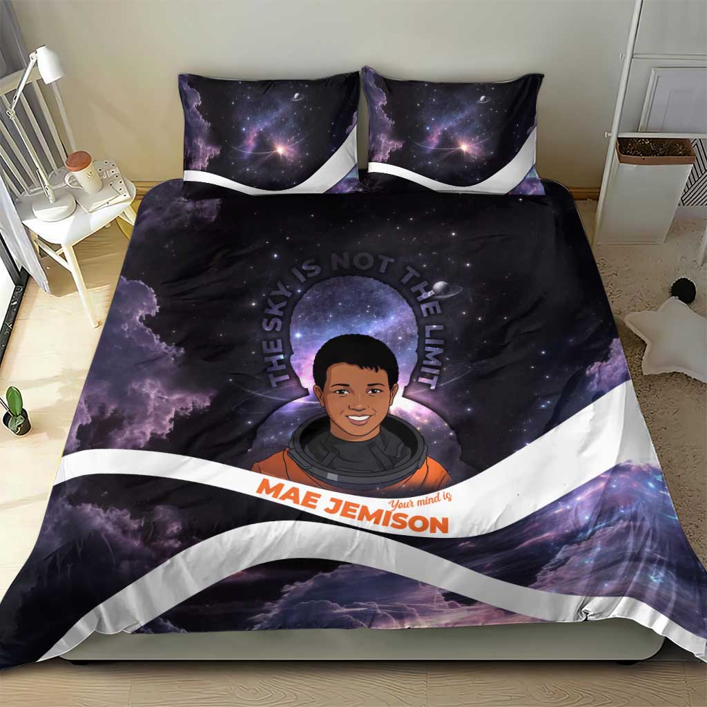 Mae Jemison Bedding Set Cartoon Astronaut Portrait, The Sky Is Not the Limit Quote and Galaxy Dreamer - African Pride