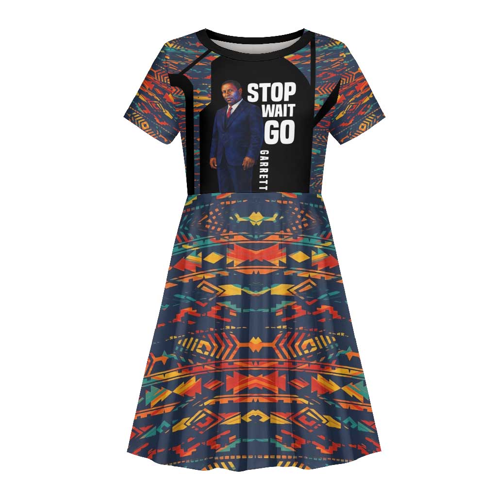 Garrett Morgan Kid Short Sleeve Dress with Full Body Portrait, Stop Wait Go Quote, Traffic Light Design - African Pride