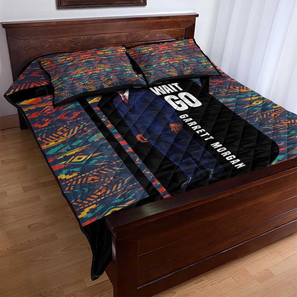 Garrett Morgan Quilt Bed Set with Full Body Portrait, Stop Wait Go Quote, Traffic Light Design - African Pride