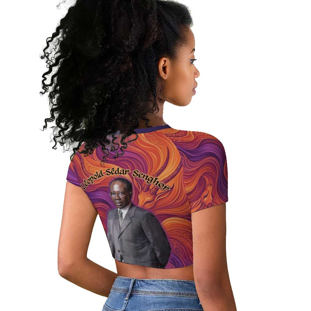 Léopold Sédar Senghor Raglan Cropped T shirt Femme Noire Silhouette with Africa Map Pattern Vibrant Swirl Background - African Pride