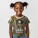 Léopold Sédar Senghor Kid T shirt President Poete Portrait Futuristic African Robotic Handshake Earth and Flowers Unity - African Pride