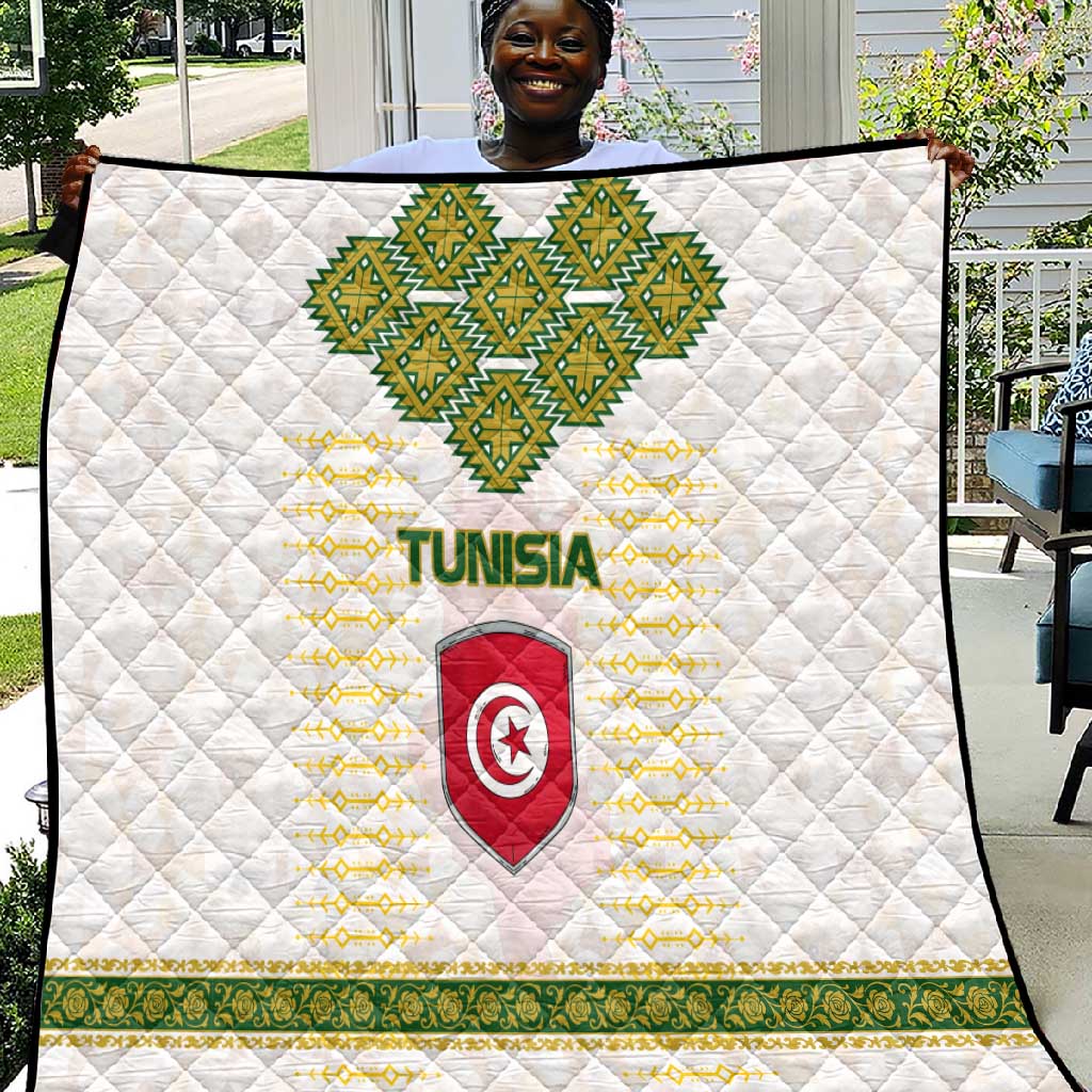Tunisia Flag Quilt with National Crest and Emblem