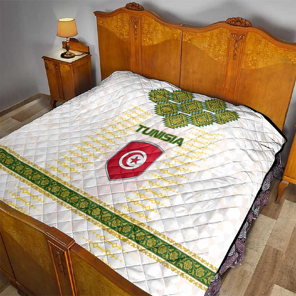 Tunisia Flag Quilt with National Crest and Emblem