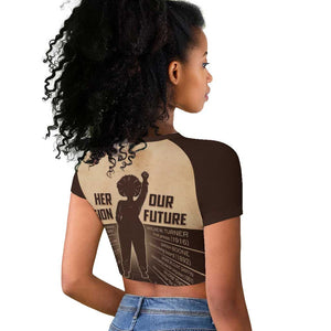 Her Vision Our Future Raglan Cropped T shirt Influential Black Women Inventors and Pioneers - African Pride