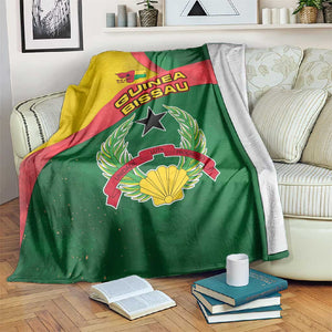 Guinea Bissau Blanket Green Yellow Red Swirl - African Pride