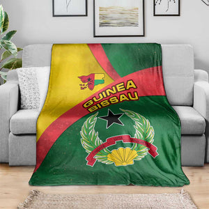 Guinea Bissau Blanket Green Yellow Red Swirl - African Pride