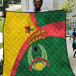 Guinea Bissau Quilt Green Yellow Red Swirl - African Pride
