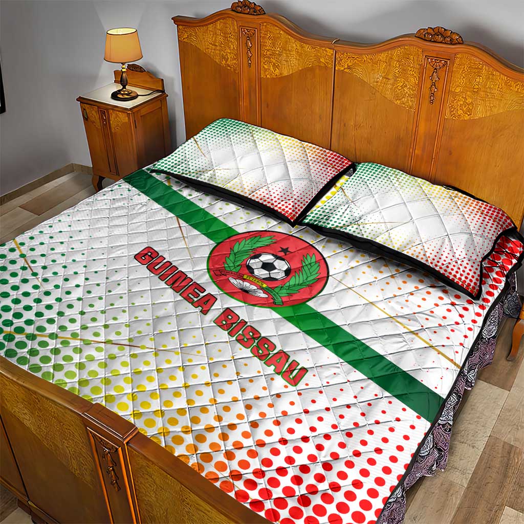 Guinea Bissau Quilt Bed Set White Green Red Gradient - African Pride