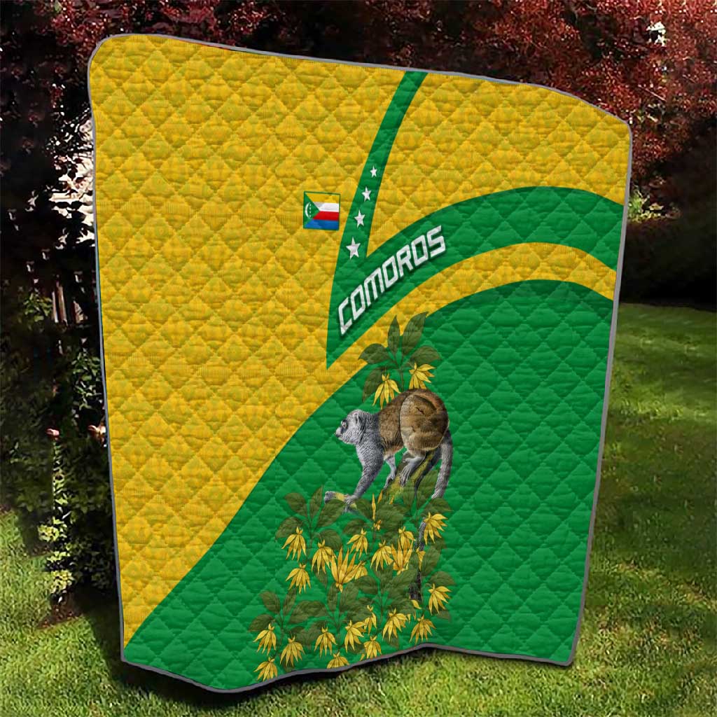 Comoros Quilt - National Flag Lemur Design and Ylang Ylang Flower Pattern