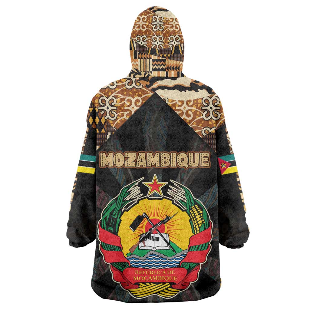 Mozambique Wearable Blanket Hoodie Black Brown Tribal Design - African Pride