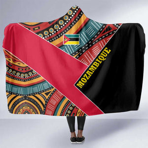 Mozambique Hooded Blanket Red Black Geometric Design and Tribal Pattern - African Pride