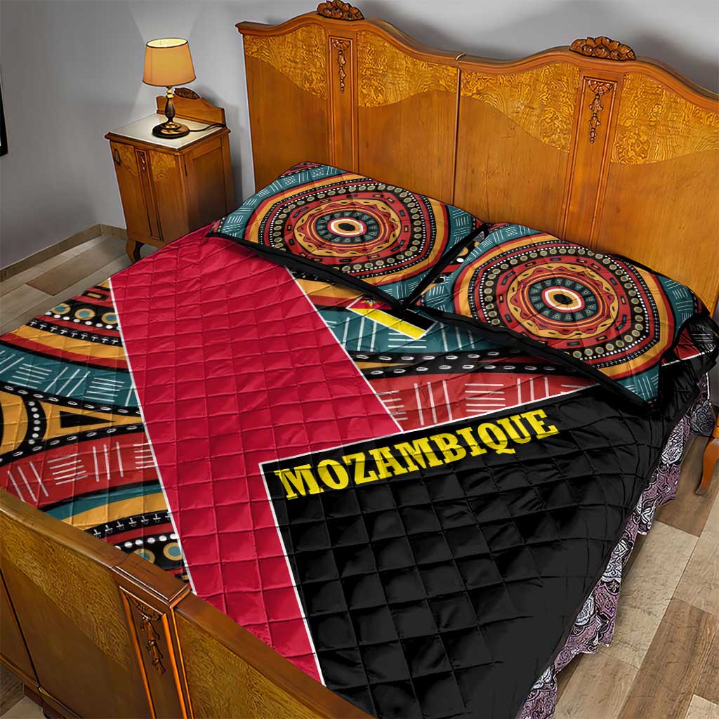 Mozambique Quilt Bed Set Red Black Geometric Design and Tribal Pattern - African Pride