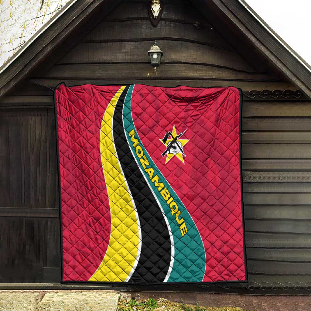Mozambique Quilt Red Yellow Green Wave Design - African Pride