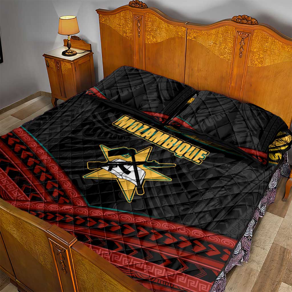 Mozambique Quilt Bed Set Black Red Tribal Design Map - African Pride