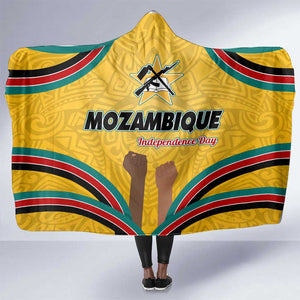 Mozambique Hooded Blanket Yellow Red Green Swirl Independence Day - African Pride