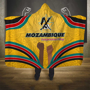 Mozambique Hooded Blanket Yellow Red Green Swirl Independence Day - African Pride