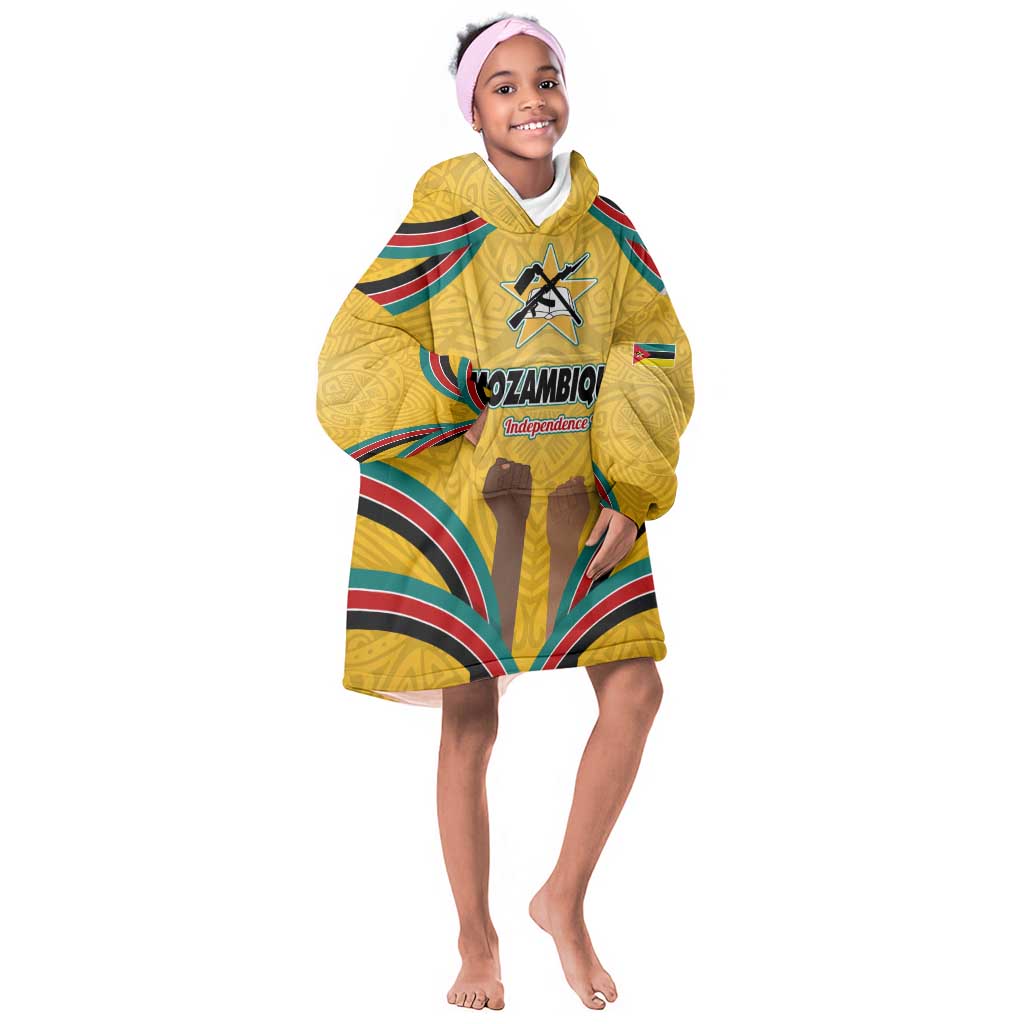 Mozambique Kid Wearable Blanket Hoodie Yellow Red Green Swirl Independence Day - African Pride