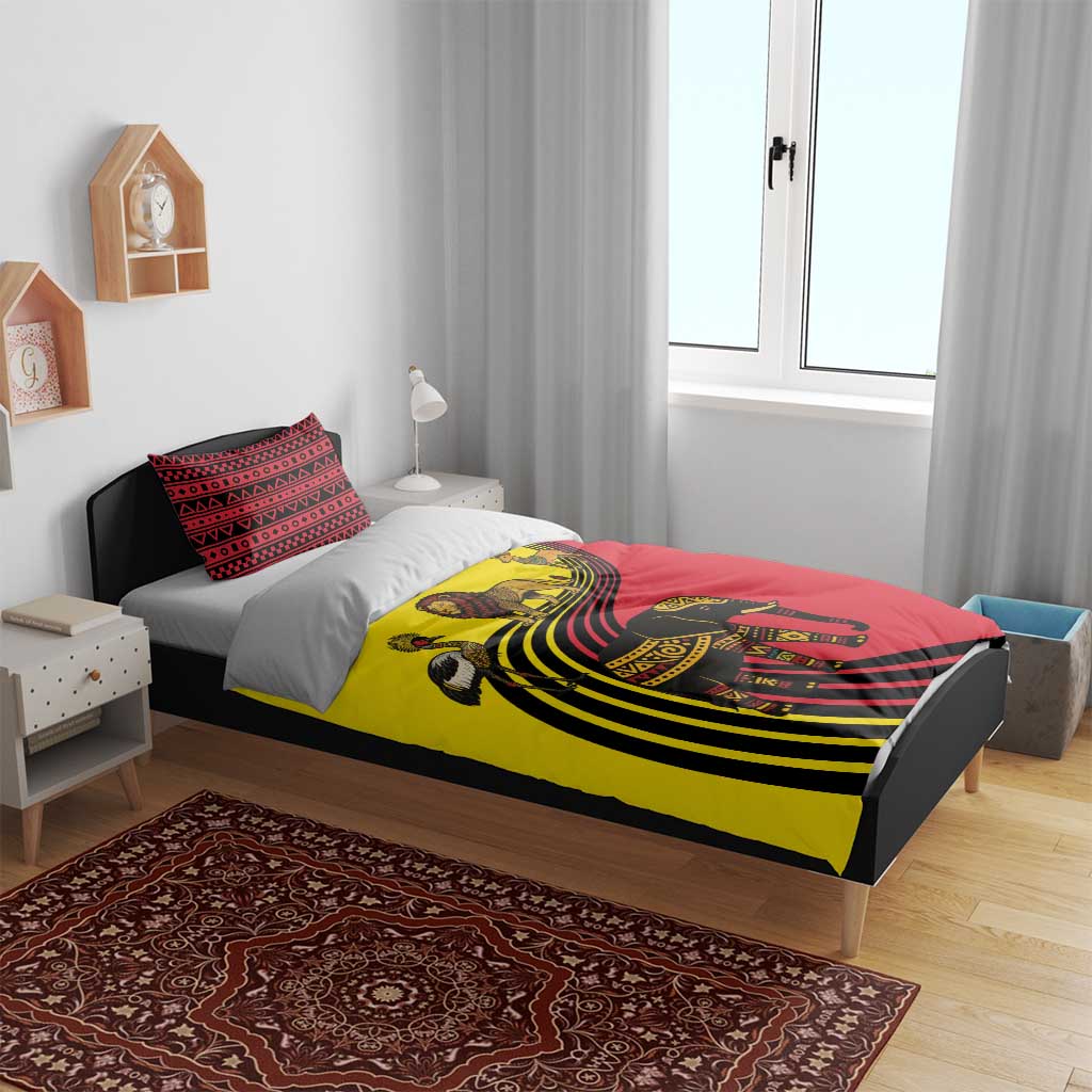 Uganda Bedding Set - African Wildlife Elephant Lion and Crane in Tribal Pattern Design