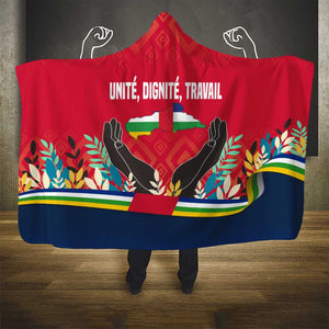 Central African Republic Hooded Blanket Red Blue Green Tribal Design - African Pride