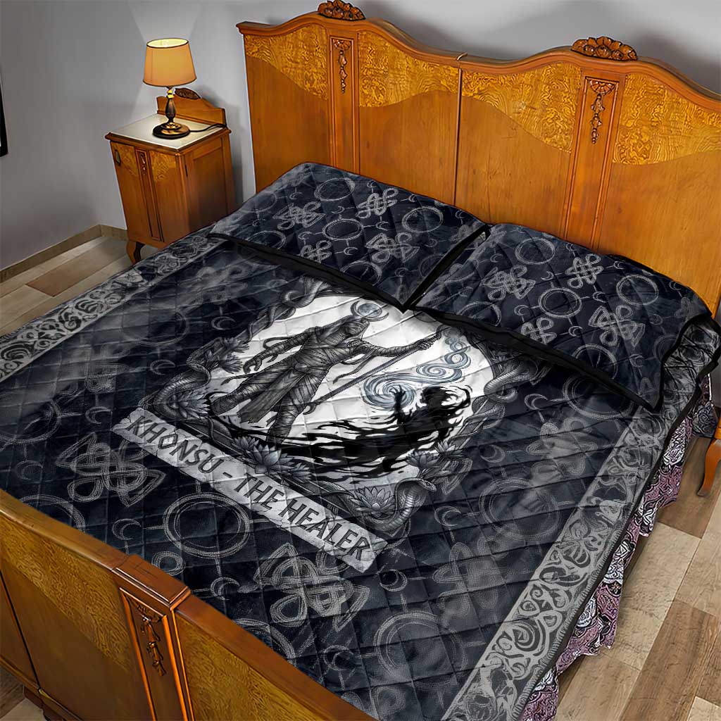 Khonsu Ancient Egyptian Quilt Bed Set with Dark Celtic Knot Pattern, Baboon Guardian Symbol, and Moon Healer Motif - African Pride